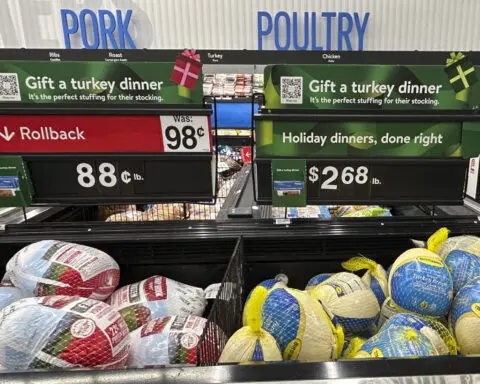 Grocery chains vie for a place on Thanksgiving tables with turkey dinner deals and store brands