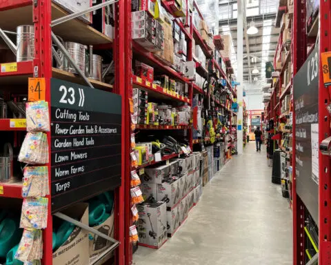 Australian hardware chain Bunnings breached privacy with facial recognition tool, regulator says