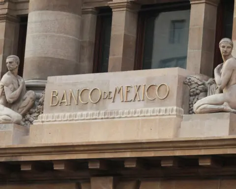 Bank of Mexico flags more rate cuts due to progress on lowering inflation