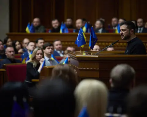 Zelenskiy addresses parliament as Ukraine marks 1,000 days of Russian invasion