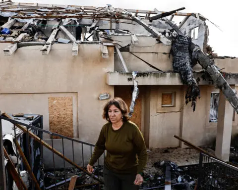 Last Israelis in bombed out Metula hope for Lebanon ceasefire to rebuild lives