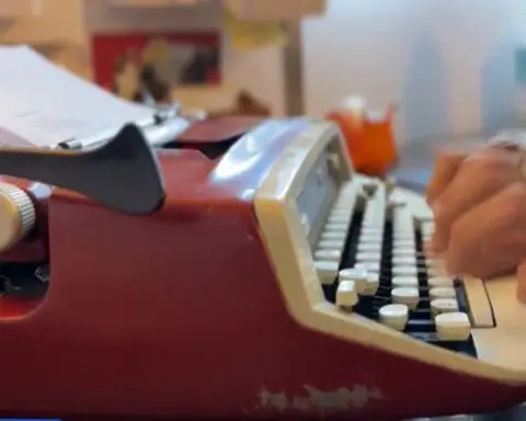 Typewriters are making a comeback in the Bay Area