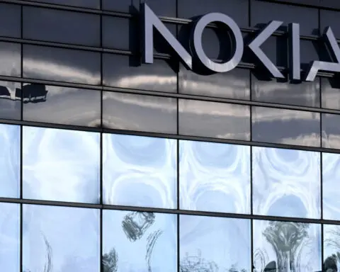 Nokia's US shares rise after T-Mobile says no plans to stop partnership