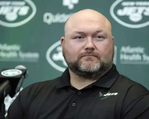 Jets fire general manager Joe Douglas after team goes 3-8 to start the season