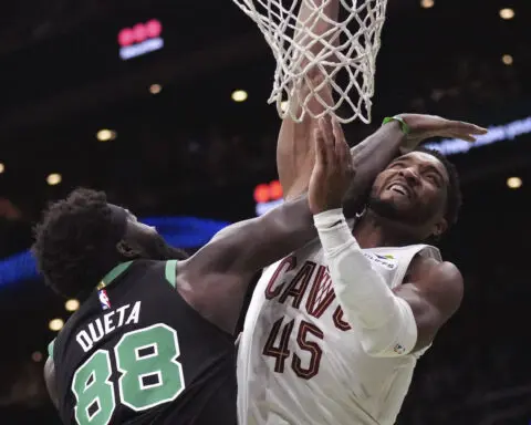 Celtics end Cavaliers' 15-0 start to the season in NBA Cup matchup