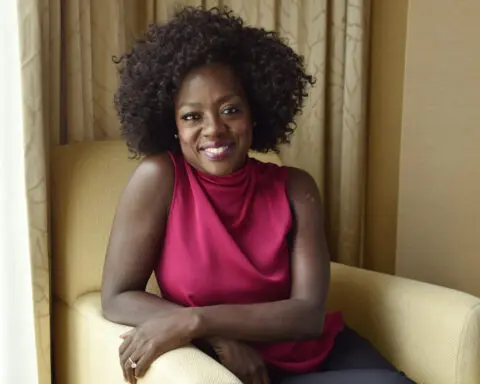 Viola Davis to receive Golden Globes’ Cecil B. DeMille Award