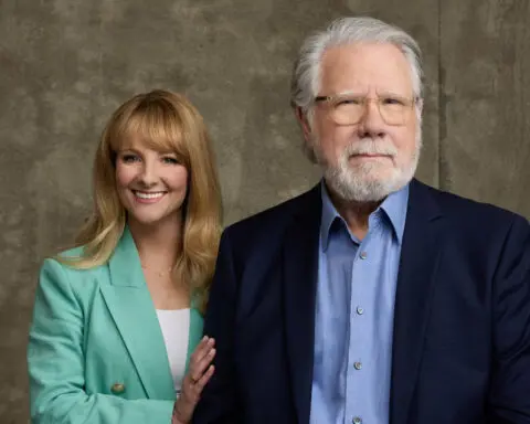 Melissa Rauch and John Larroquette want you excited for Season 3 of ‘Night Court’