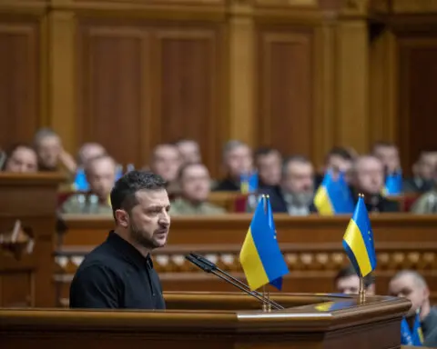 Ukrainian parliament postpones Friday sitting, public broadcaster reports