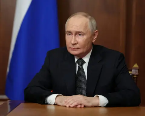 Putin sends a missile message to the West: 'Back off'