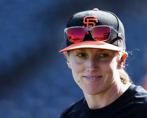 Alyssa Nakken, first full-time female coach in MLB history, leaving Giants to join Guardians