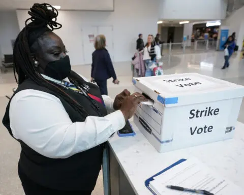 Charlotte airport workers voting on whether to strike during busy Thanksgiving travel week