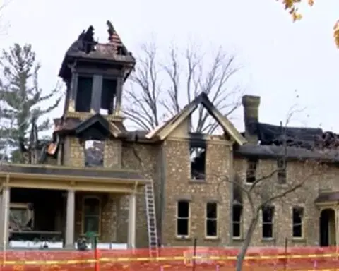 Fire destroys historic Meinhardt Mansion, property owner in custody