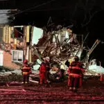 Explosion displaces 8 people, destroys 2 apartments