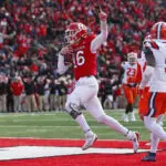 No. 24 Illinois stuns Rutgers on Bryant's 40-yard TD reception with 4 seconds left