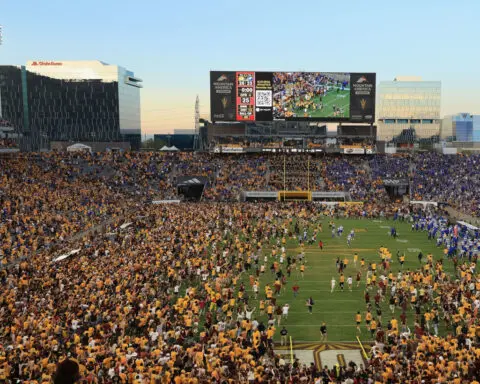 Chaos erupts as No. 21 Arizona State upsets No. 14 BYU