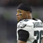 Saquon Barkley sets Eagles franchise record with 255 yards rushing, 2 TDs in a 37-20 win over Rams