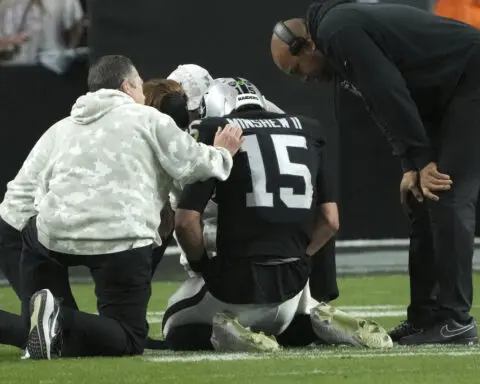 Raiders quarterback Gardner Minshew is out for the season with a broken collarbone