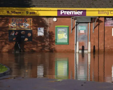 Britain on alert after 2nd major storm of the season batters country, leaving at least 2 dead