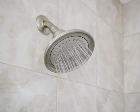 Doctors say it’s fine to pee in the shower