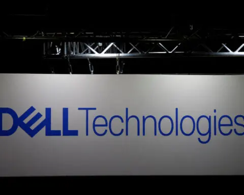 Dell's third-quarter revenue misses on PC weakness