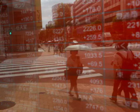 Asian stocks weak amid Trump tariff worries; yen firm