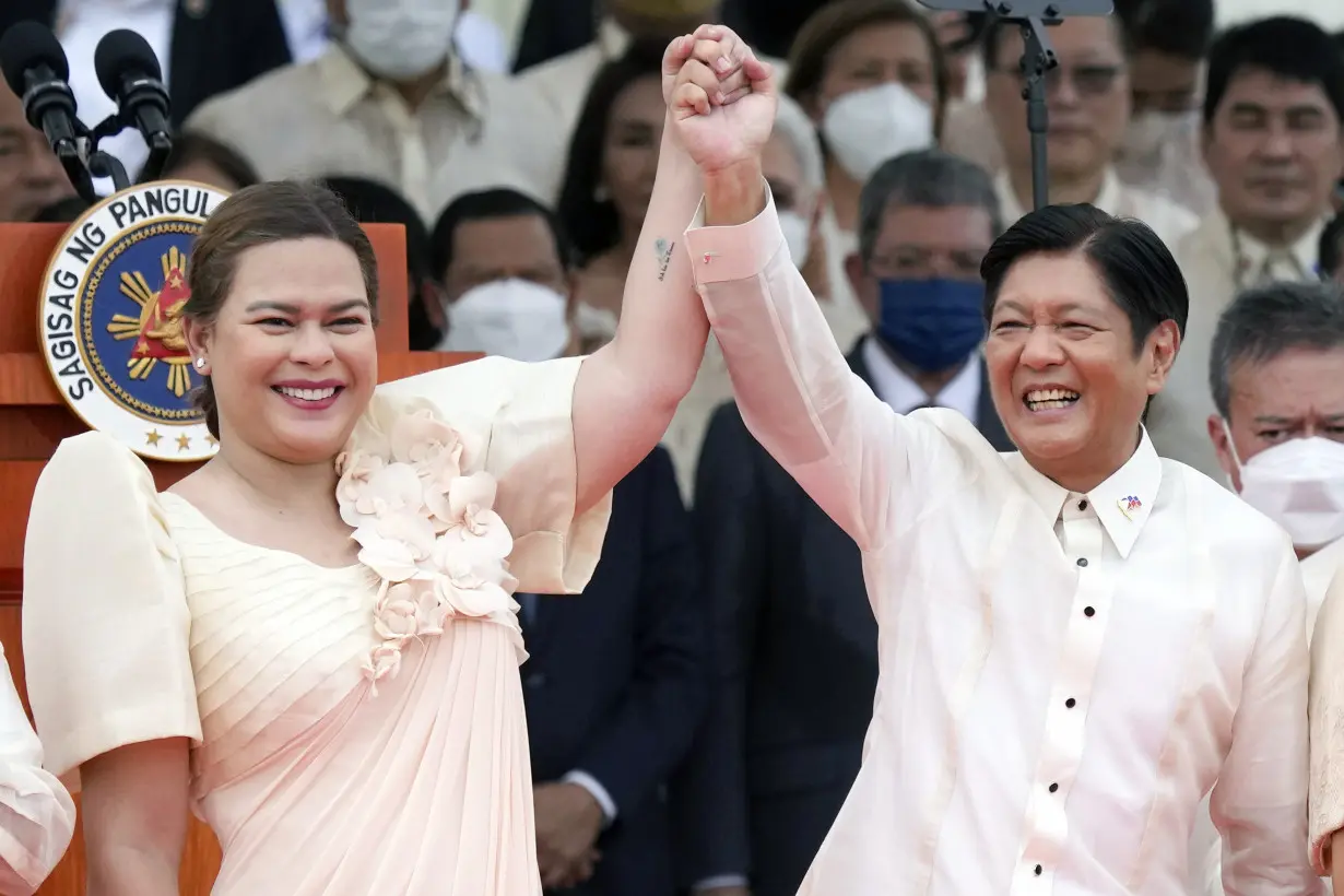 Philippines Feuding Leaders