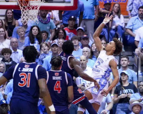 Broome has 23 points and 19 rebounds as No. 4 Auburn tops No. 12 UNC 85-72 to reach Maui title game