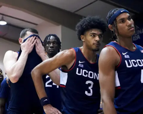 Karaban goes to hospital with head injury after No. 2 UConn's loss to Dayton in Maui Invitational