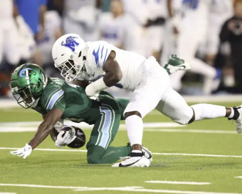 Desrosiers scores 3 TDs as Memphis tops No. 18 Tulane 34-24 to end the Green Wave's faint CFP hopes