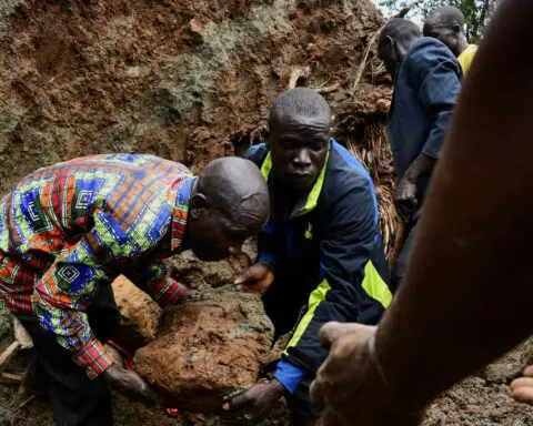 Uganda landslide death toll rises to 17