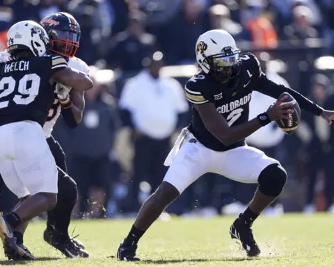 Shedeur Sanders wins Unitas award, then goes on to break Colorado's single-season passing mark