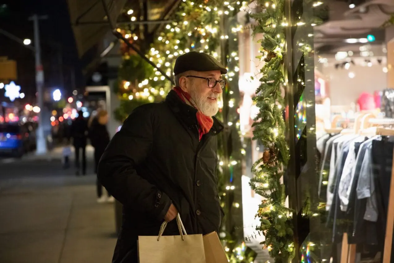 Christmas Shopping Season Growing Longer Each Year