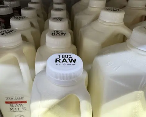 Bird flu detection prompts raw milk recall in California