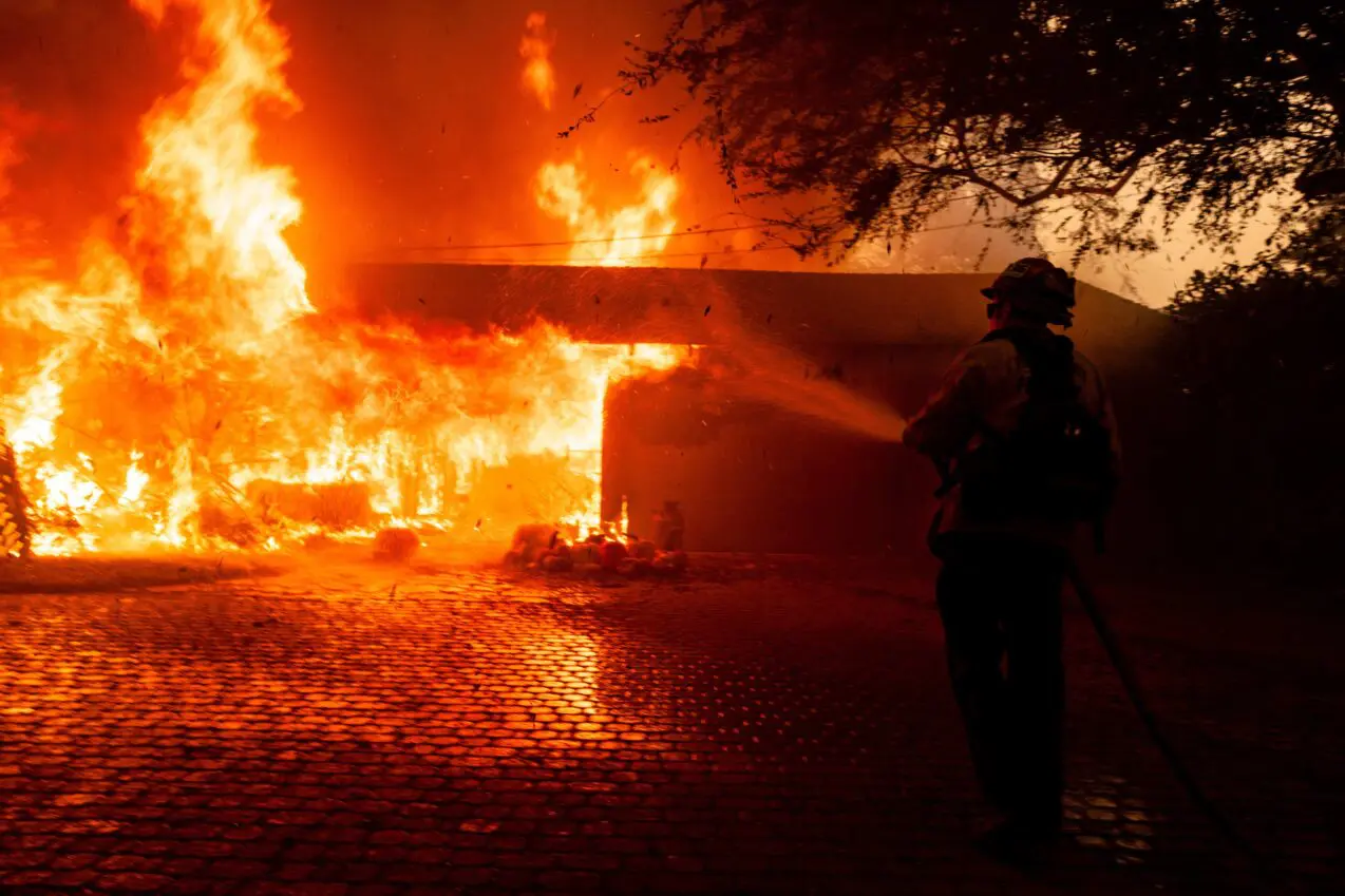 Mountain Fire grows to 19,643 acres as crews battle the blaze