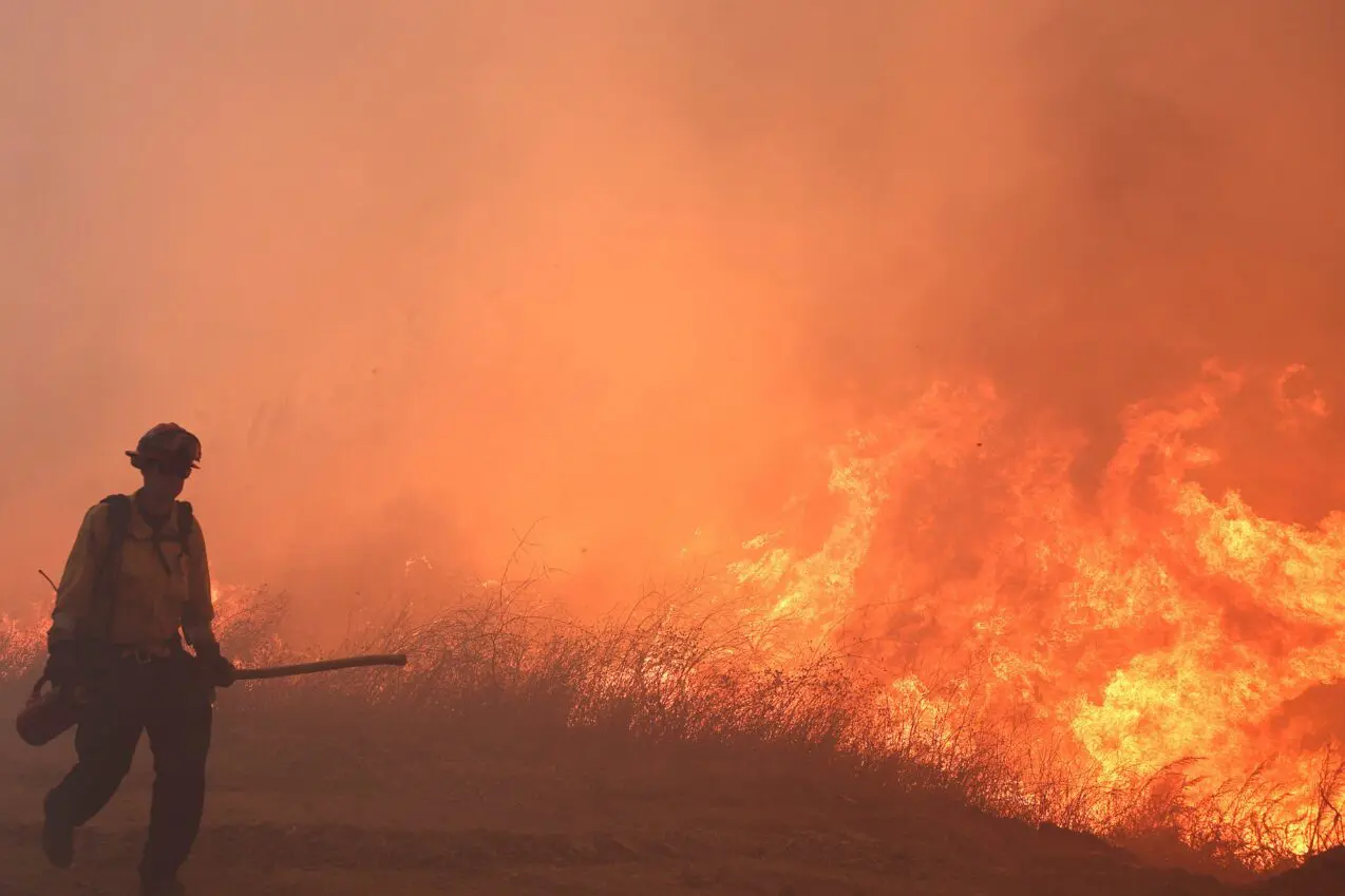 Mountain Fire reaches 48% containment in Ventura County