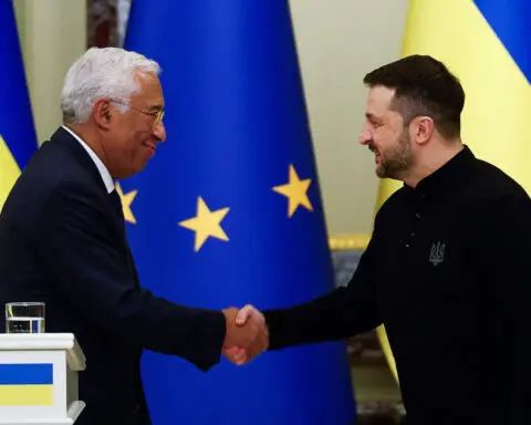 Zelenskiy urges Biden to rally support for Ukraine's NATO membership