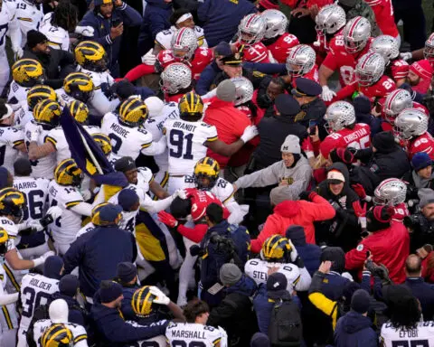 Big Ten fines Michigan, Ohio State $100k each for postgame brawl