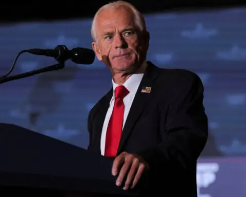 Trump picks loyalist Navarro to reprise White House trade role