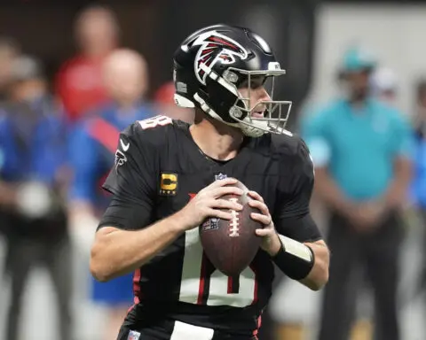 Falcons QB Cousins is looking to avoid interceptions, have bounce-back game in Minnesota homecoming