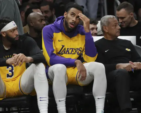 'Embarrassing': The Lakers have lost their last 2 games by a combined 70 points