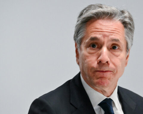 Blinken tells S.Korea's foreign minister he expects democratic process to prevail