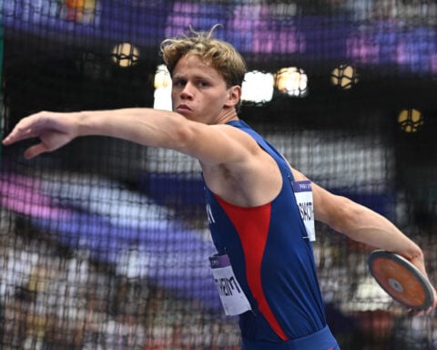 Athletics-Unselfish act earns Norwegian decathlete Skotheim international award