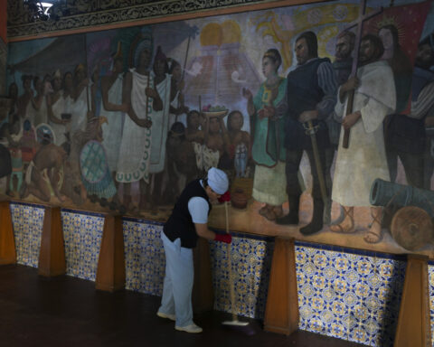Hospital founded by Spanish conqueror persists 500 years later in Mexico's capital