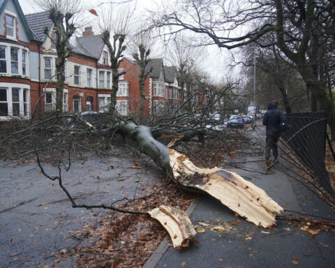 Storm Darragh batters UK and Ireland, leaving 1 dead and hundreds of thousands without power