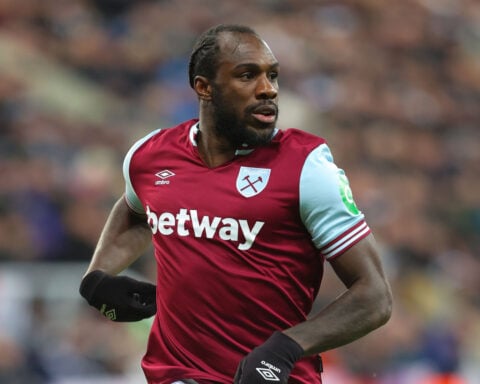 West Ham United’s Michail Antonio ‘conscious’ and in ‘stable condition’ after traffic accident