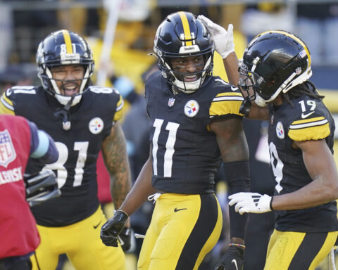 A hamstring injury silenced George Pickens. His Steelers teammates picked up the slack vs. Browns