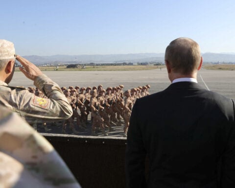 Putin made decision to grant Assad asylum in Russia, Kremlin says