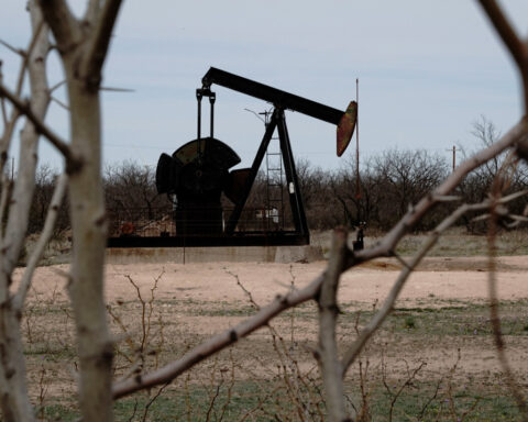 Oilfield service companies add more jobs in November, trade group says