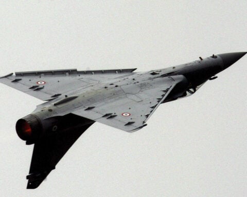 France flies out 2 Mirage fighter jets from Chad to signal beginning of military withdrawal