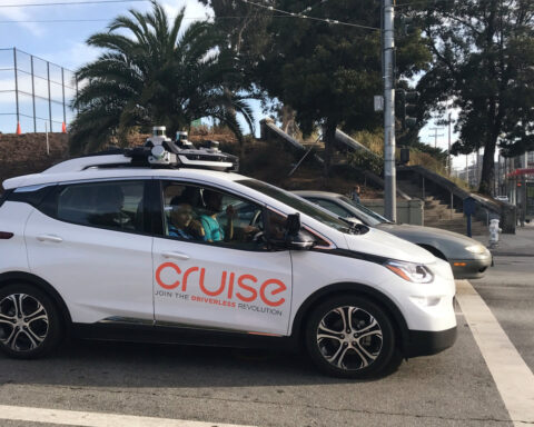 GM to exit loss-making Cruise robotaxi business